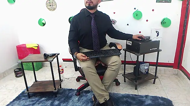 KalethBigDick online show from April 2026 08:04:02 AM