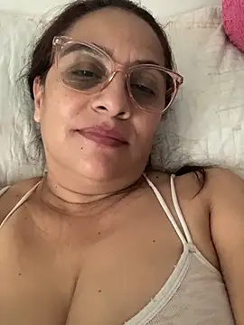 Snapshot of brendasexywet chatting on September 2025 03:56:01 PM brendasexywet online show from September 2025 03:56:01 PM