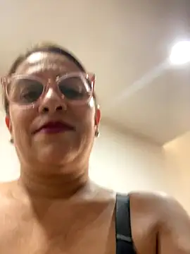 Snapshot of brendasexywet chatting on September 2025 07:08:02 PM brendasexywet online show from September 2025 07:08:02 PM