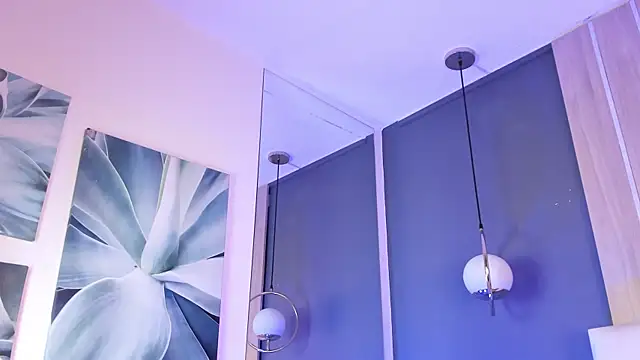 Snapshot of Miah_gomez_ chatting on December 2025 05:18:02 PM Miah gomez online show from December 2025 05:18:02 PM