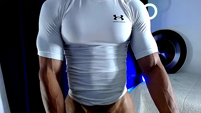 Antonywebb94 online show from November 2025 05:45:01 PM