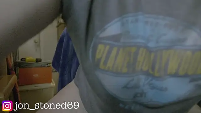 Snapshot of Seraph_De_La_Luna chatting on May 2026 04:12:01 PM Seraph De La Luna online show from May 2026 04:12:01 PM