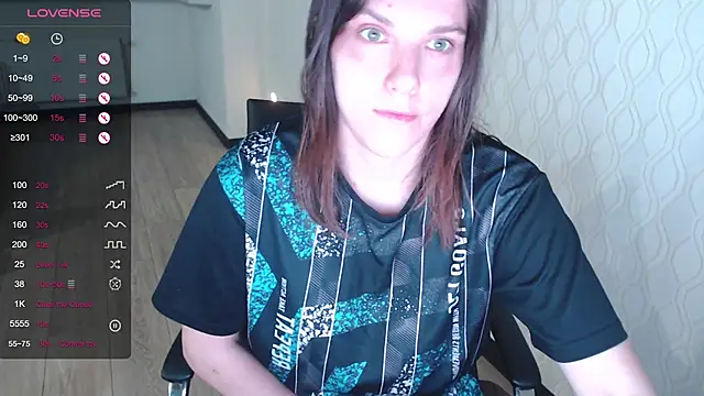 LisaHeart online show from April 2026 08:04:02 PM