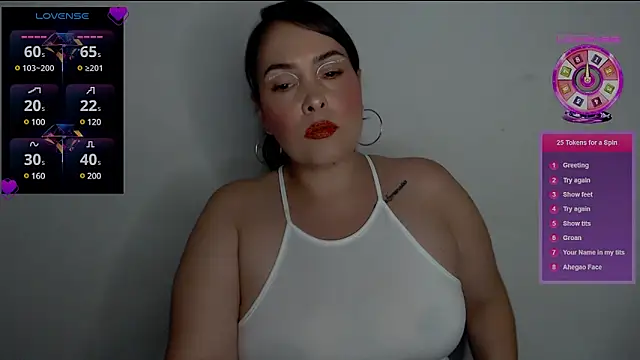 Snapshot of Miss_Agatha chatting on December 2024 02:45:02 AM Miss Agatha online show from December 2024 02:45:02 AM