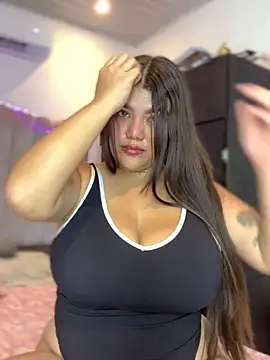 Michellesexxy online show from November 2025 02:20:01 AM