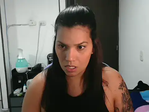 CarolinaRincon online show from March 2025 12:05:02 AM