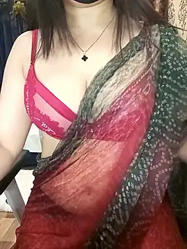 Mishika Gill online show from January 2026 03:12:02 AM