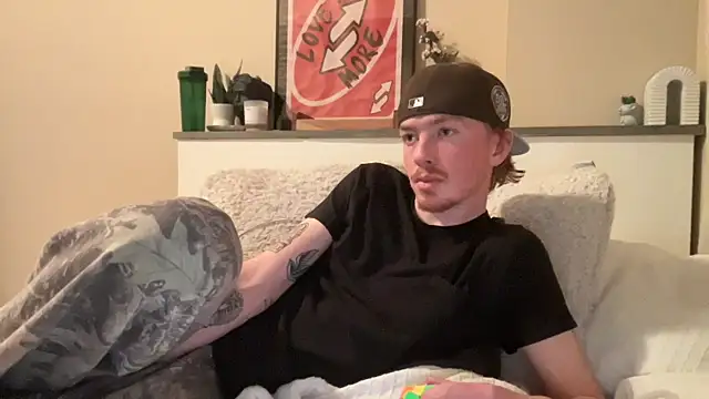 younghungginger online show from December 2024 11:39:01 PM