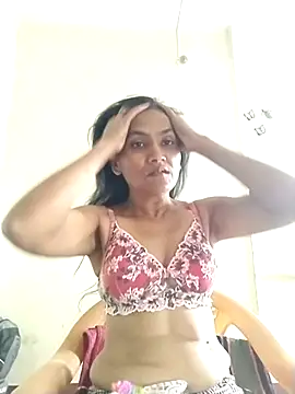 Snapshot of sunita6009 chatting on April 2026 08:01:02 AM sunita6009 online show from April 2026 08:01:02 AM