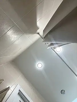 Yourdirtybitch online show from October 2025 05:21:02 AM