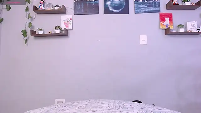 macey elliot  online show from January 2025 12:09:02 PM