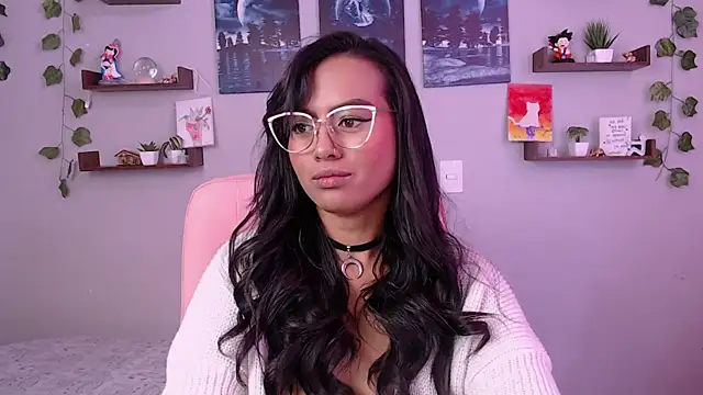 macey elliot  online show from January 2025 02:37:01 PM