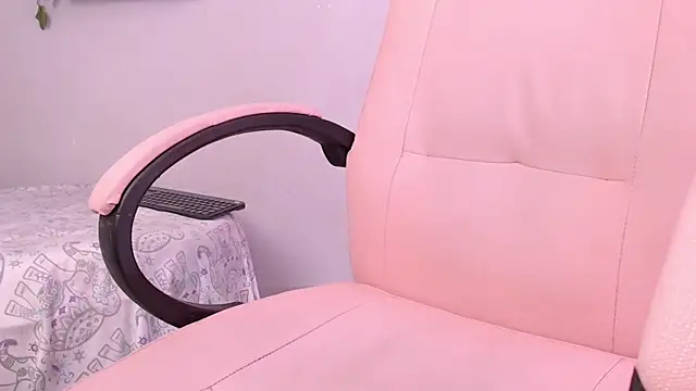 macey elliot  online show from January 2025 03:35:02 PM