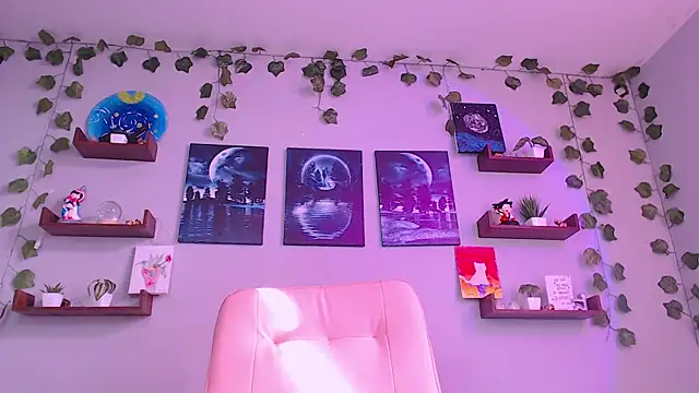 macey elliot  online show from February 2025 01:22:01 PM