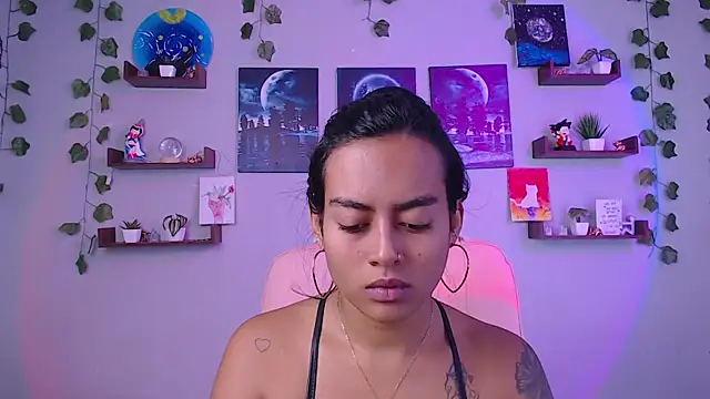 macey elliot  online show from February 2025 03:53:02 PM