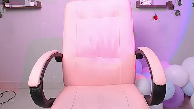 macey elliot  online show from March 2025 07:27:02 PM