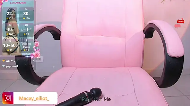 macey elliot  online show from March 2025 01:59:02 AM