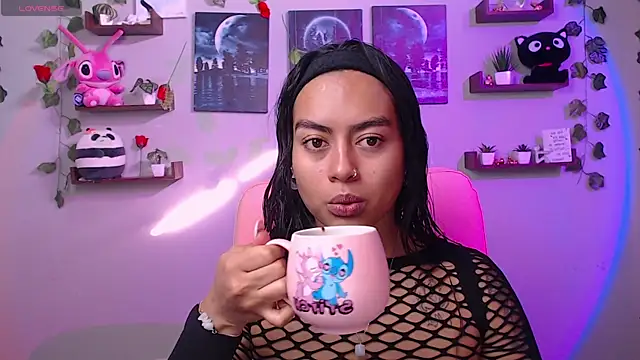 macey elliot  online show from March 2025 12:50:02 PM