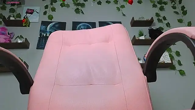 macey elliot  online show from March 2025 11:06:01 AM