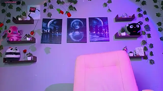 macey elliot  online show from March 2025 02:15:02 AM