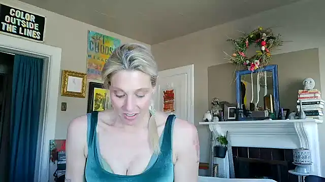 Glamazonx online show from February 2026 09:52:01 PM