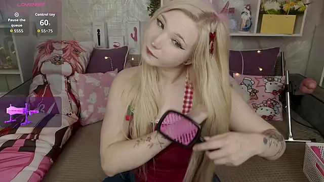 MeowkaKitty online show from November 2025 01:42:01 AM