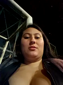 Celeem  online show from November 2025 04:03:02 AM