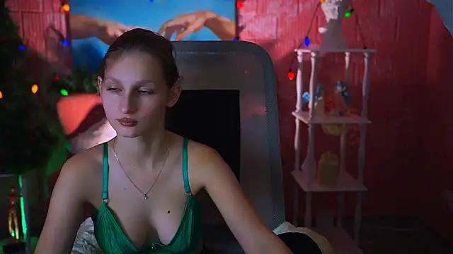 EllaHorton online show from January 2025 10:27:02 AM