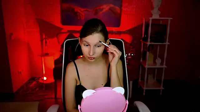 EllaHorton online show from March 2026 05:30:01 PM