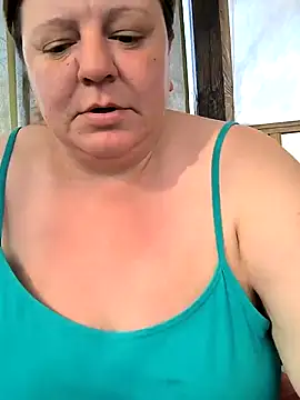 jusichka online show from April 2026 01:41:01 PM