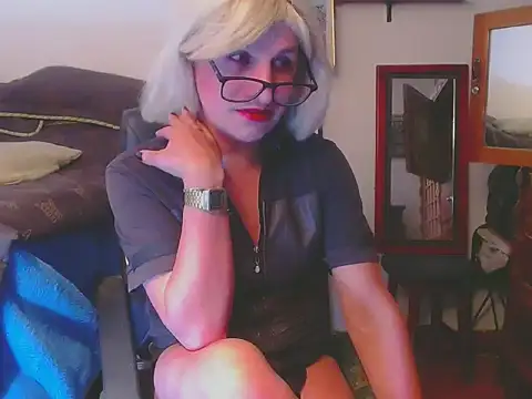 LorenJade online show from April 2026 07:55:03 AM