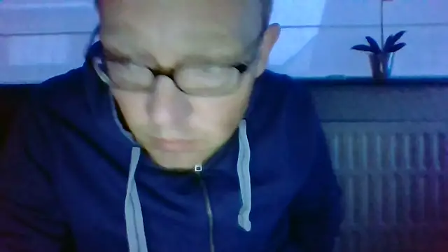 Snapshot of bertolini chatting on May 2026 07:54:02 PM bertolini online show from May 2026 07:54:02 PM