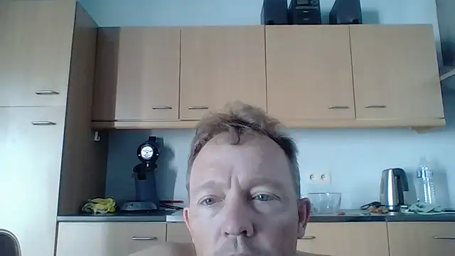 Snapshot of bertolini chatting on May 2026 07:05:02 AM bertolini online show from May 2026 07:05:02 AM