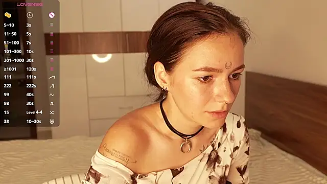 girl with snaketatto0 online show from June 2026 02:07:01 AM