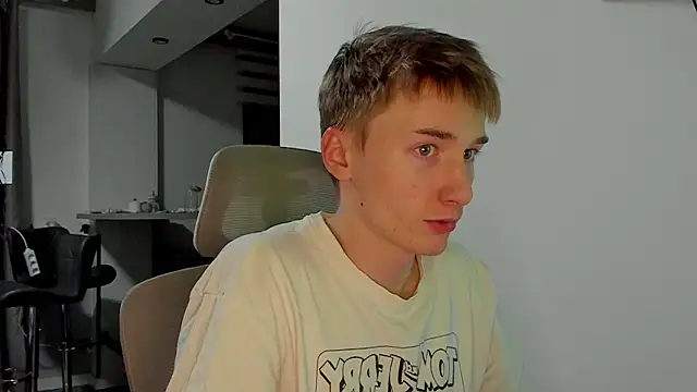 vibemygirl online show from February 2026 12:32:02 PM