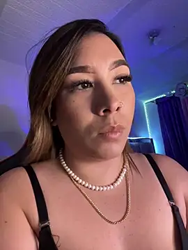 leahtemptation3 online show from March 2025 05:17:02 AM