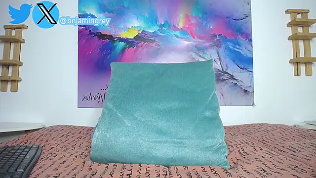 Snapshot of Benjamingrey@xh chatting on November 2025 08:13:02 PM Benjamingreyxh online show from November 2025 08:13:02 PM