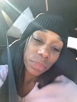 Snapshot of smileybabe chatting on December 2024 11:22:02 AM smileybabe online show from December 2024 11:22:02 AM