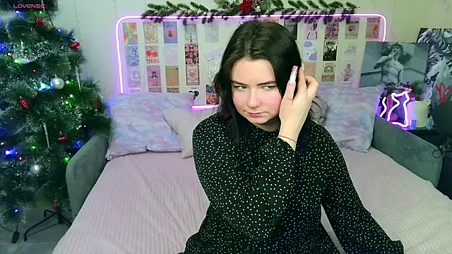 Snapshot of ss-katekisa-ss chatting on December 2024 09:43:02 PM ss-katekisa-ss online show from December 2024 09:43:02 PM