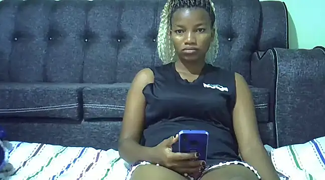 prettychoco1 online show from January 2025 07:32:02 AM