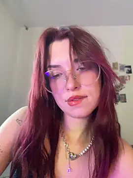 Evangeline Lawrence  online show from July 2026 04:34:02 PM