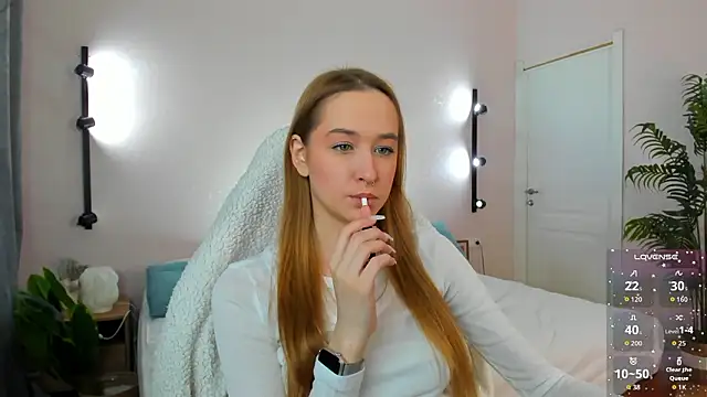 Sweett Monica online show from March 2026 12:48:02 AM