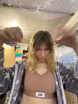 Snapshot of Anita-Smith chatting on January 2025 08:07:02 AM Anita-Smith online show from January 2025 08:07:02 AM