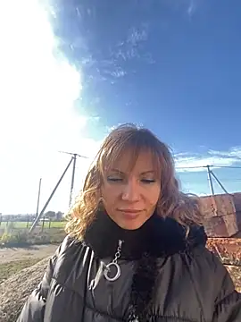 Snapshot of Anita-Smith chatting on October 2025 07:54:02 AM Anita-Smith online show from October 2025 07:54:02 AM