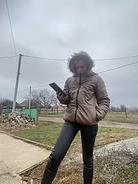 Snapshot of Anita-Smith chatting on November 2025 09:22:01 AM Anita-Smith online show from November 2025 09:22:01 AM