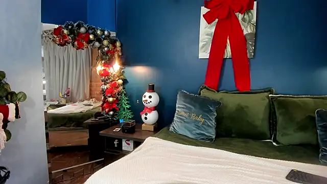 Melody bonnie online show from December 2024 10:49:02 AM