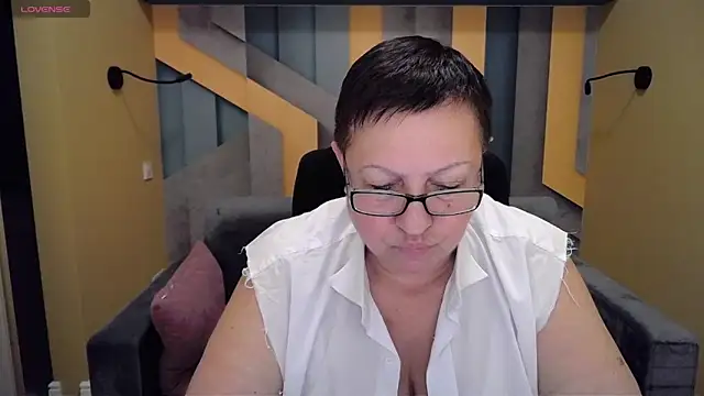 Snapshot of BarbaraTurners chatting on December 2024 12:45:02 AM BarbaraTurners online show from December 2024 12:45:02 AM