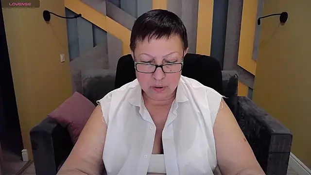 Snapshot of BarbaraTurners chatting on December 2024 09:33:01 PM BarbaraTurners online show from December 2024 09:33:01 PM