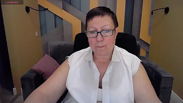 Snapshot of BarbaraTurners chatting on December 2024 03:59:02 AM BarbaraTurners online show from December 2024 03:59:02 AM