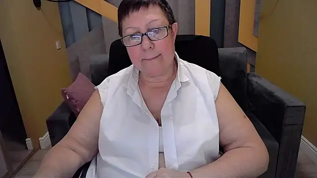 Snapshot of BarbaraTurners chatting on January 2025 03:47:01 AM BarbaraTurners online show from January 2025 03:47:01 AM